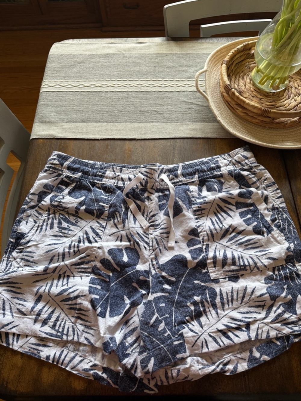 Nautica Navy & White Tropical-Print Linen Shorts